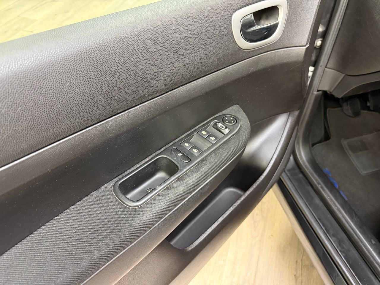 Foto Peugeot 307 16