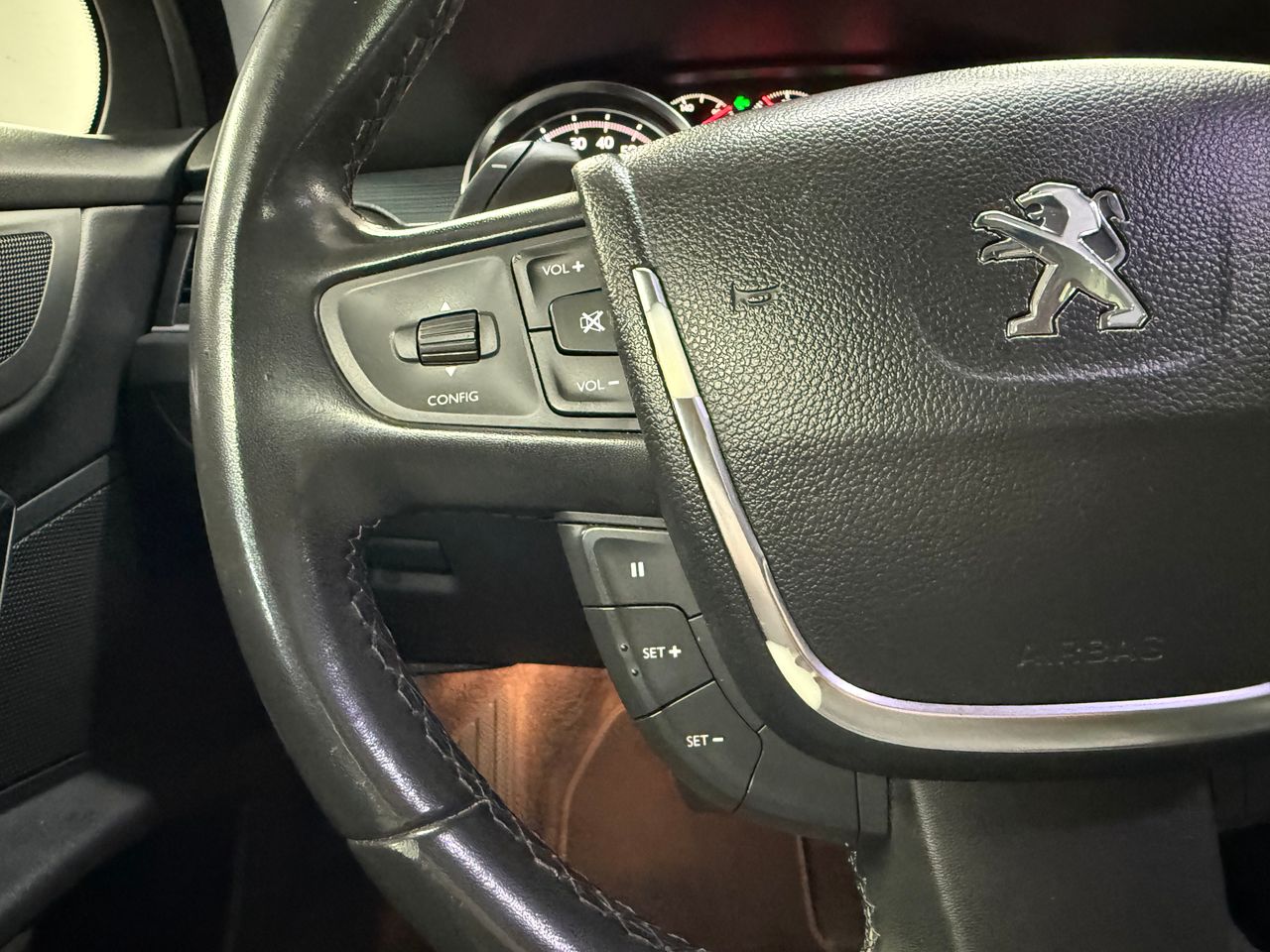 Foto Peugeot 508 19