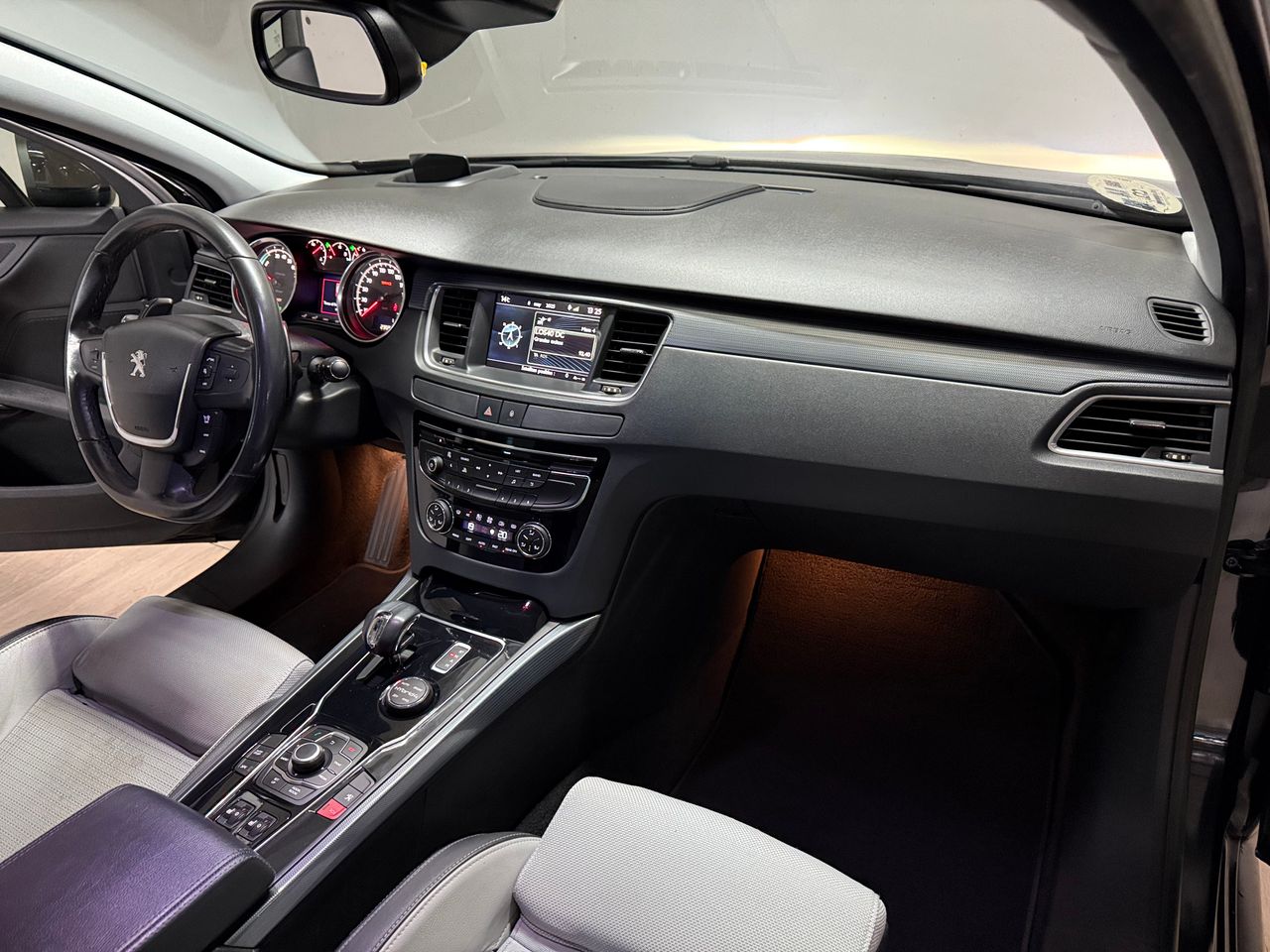 Foto Peugeot 508 26