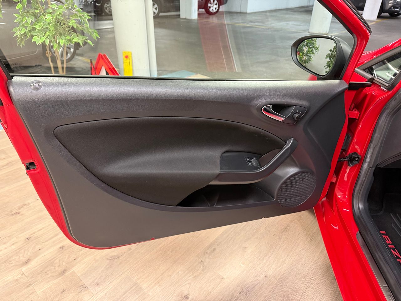 Foto Seat Ibiza 8