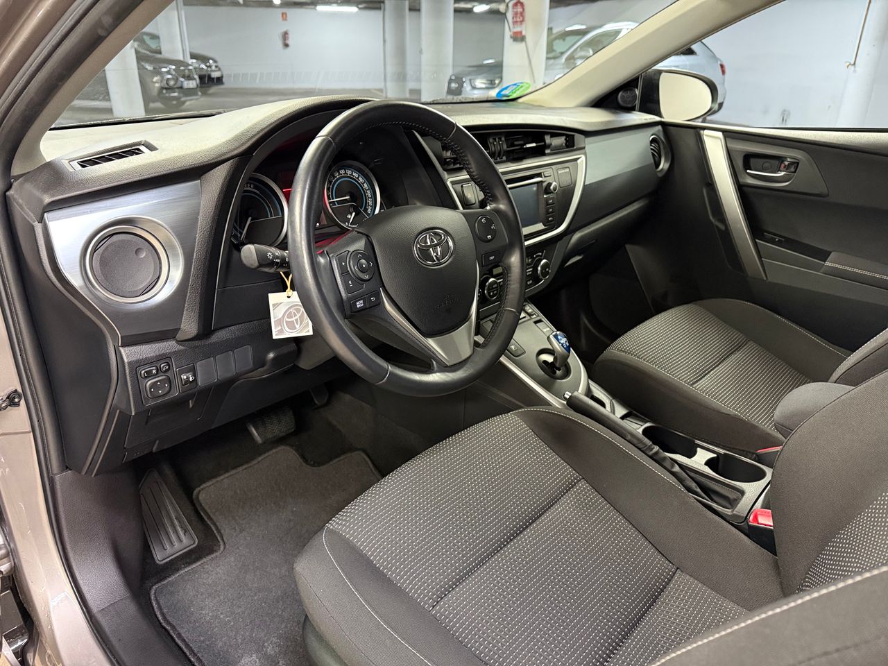 Foto Toyota Auris 7