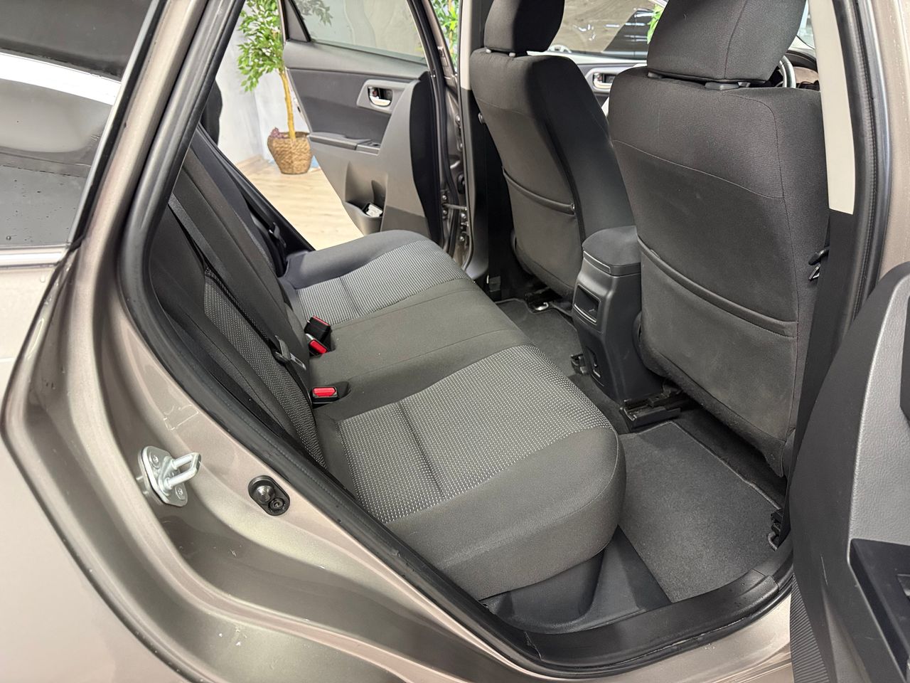 Foto Toyota Auris 12