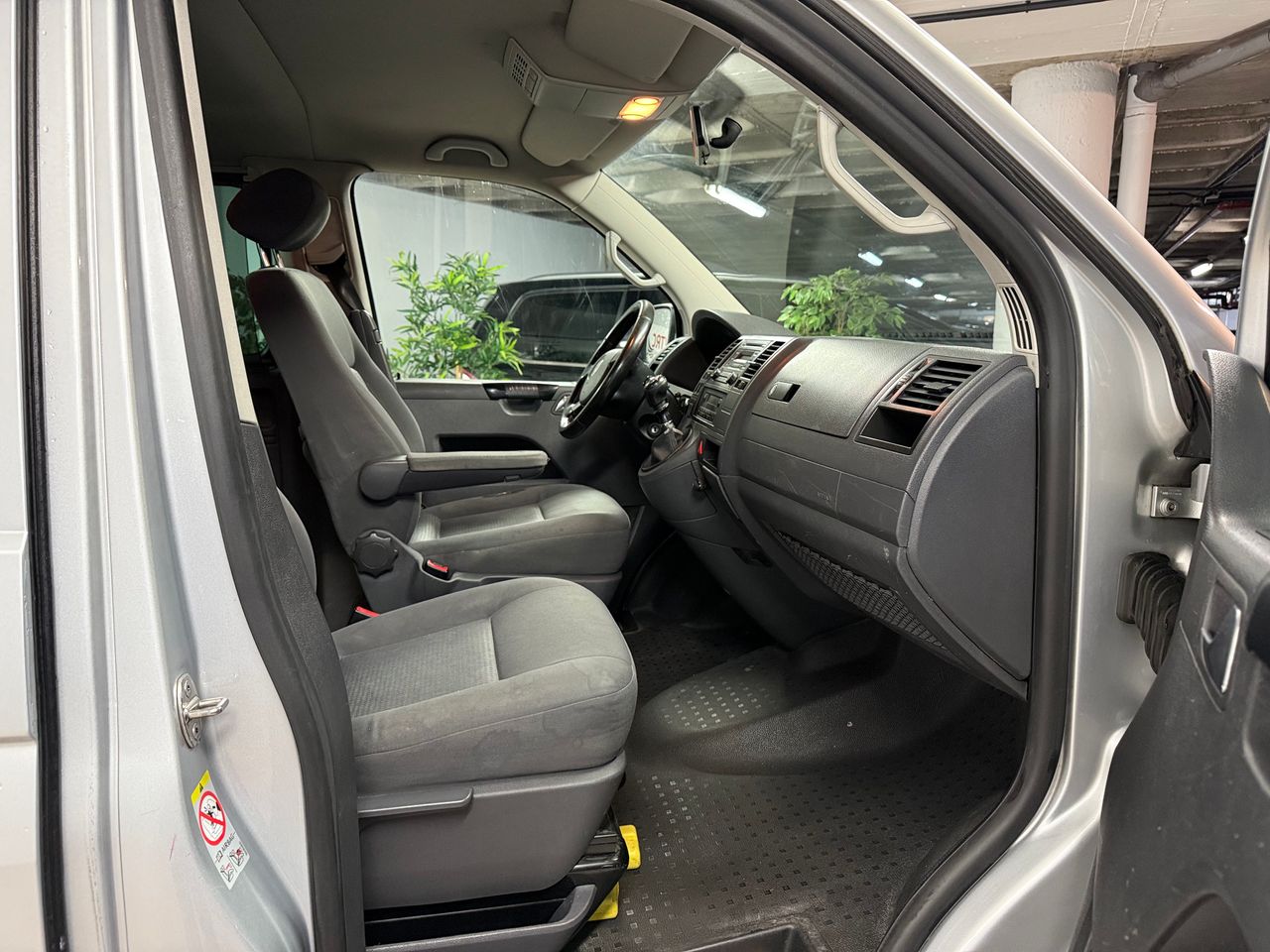 Foto Volkswagen Caravelle 5