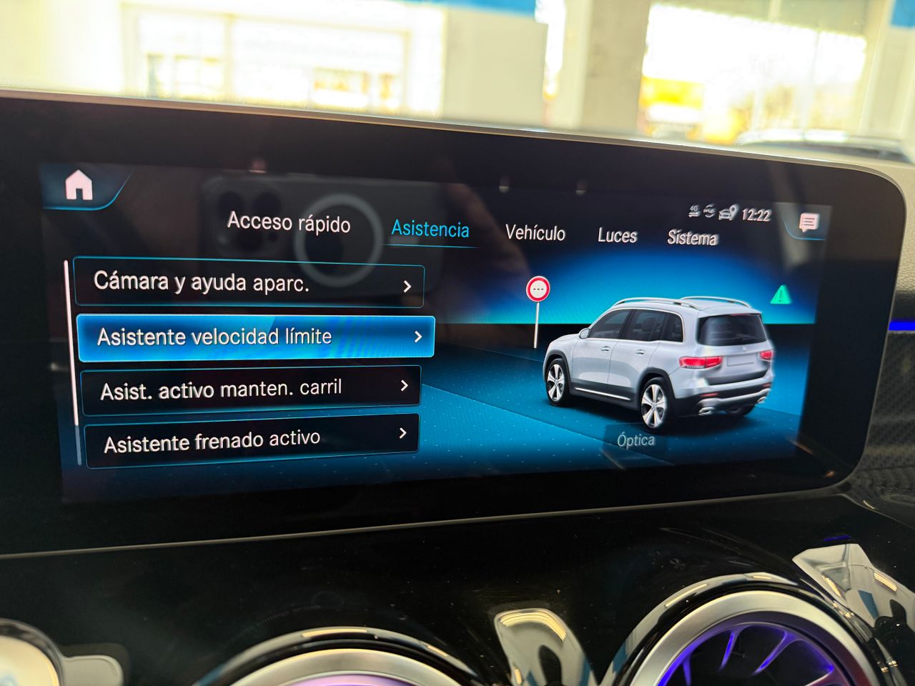 Foto Mercedes-Benz Clase GLB 20