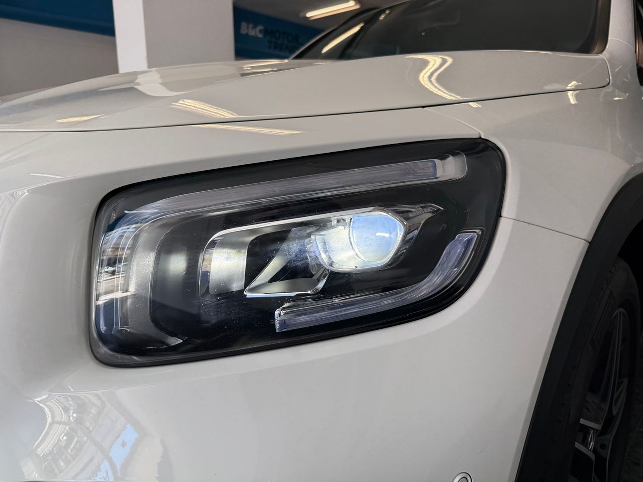 Foto Mercedes-Benz Clase GLB 33