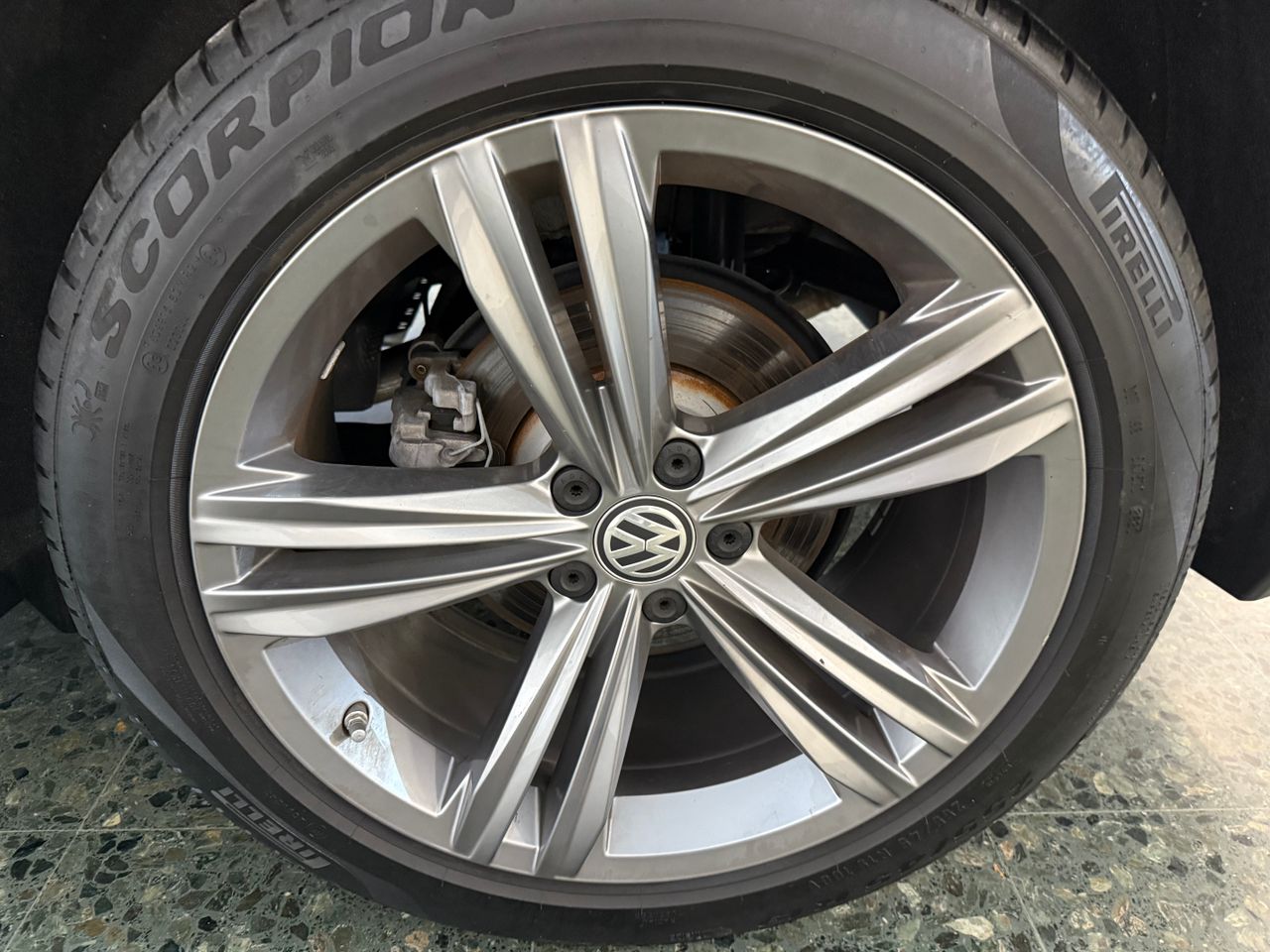 Foto Volkswagen Tiguan 19