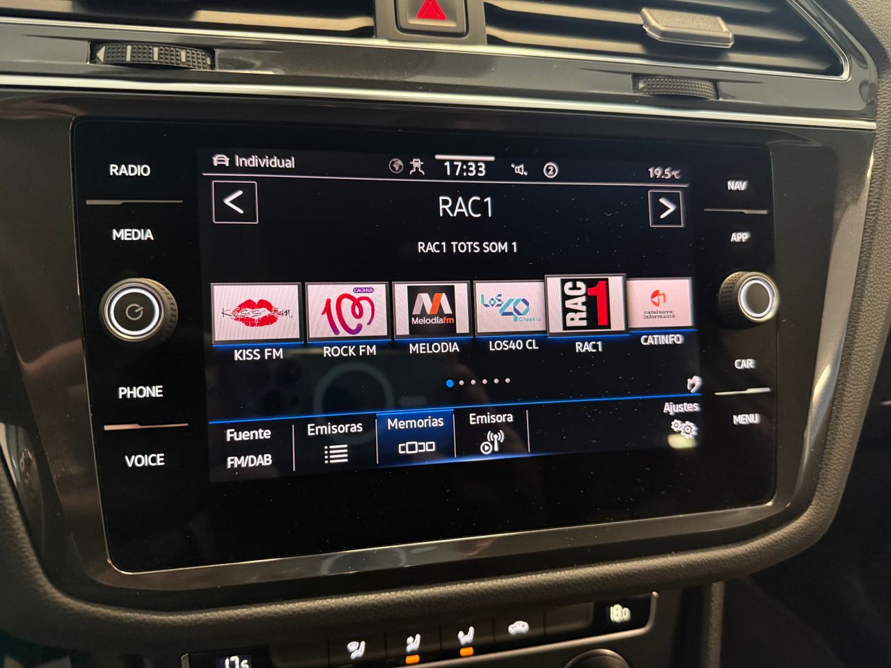 Foto Volkswagen Tiguan 24