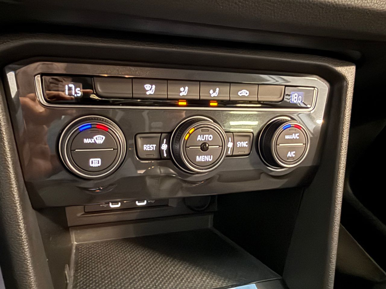 Foto Volkswagen Tiguan 26