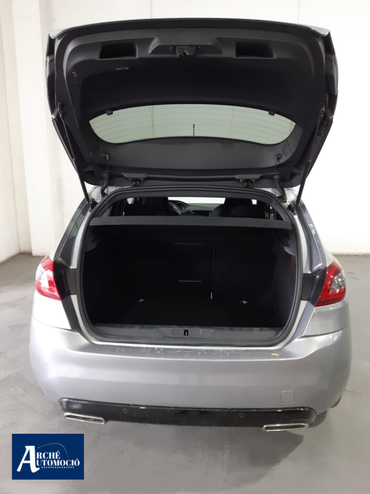 Foto Peugeot 308 5