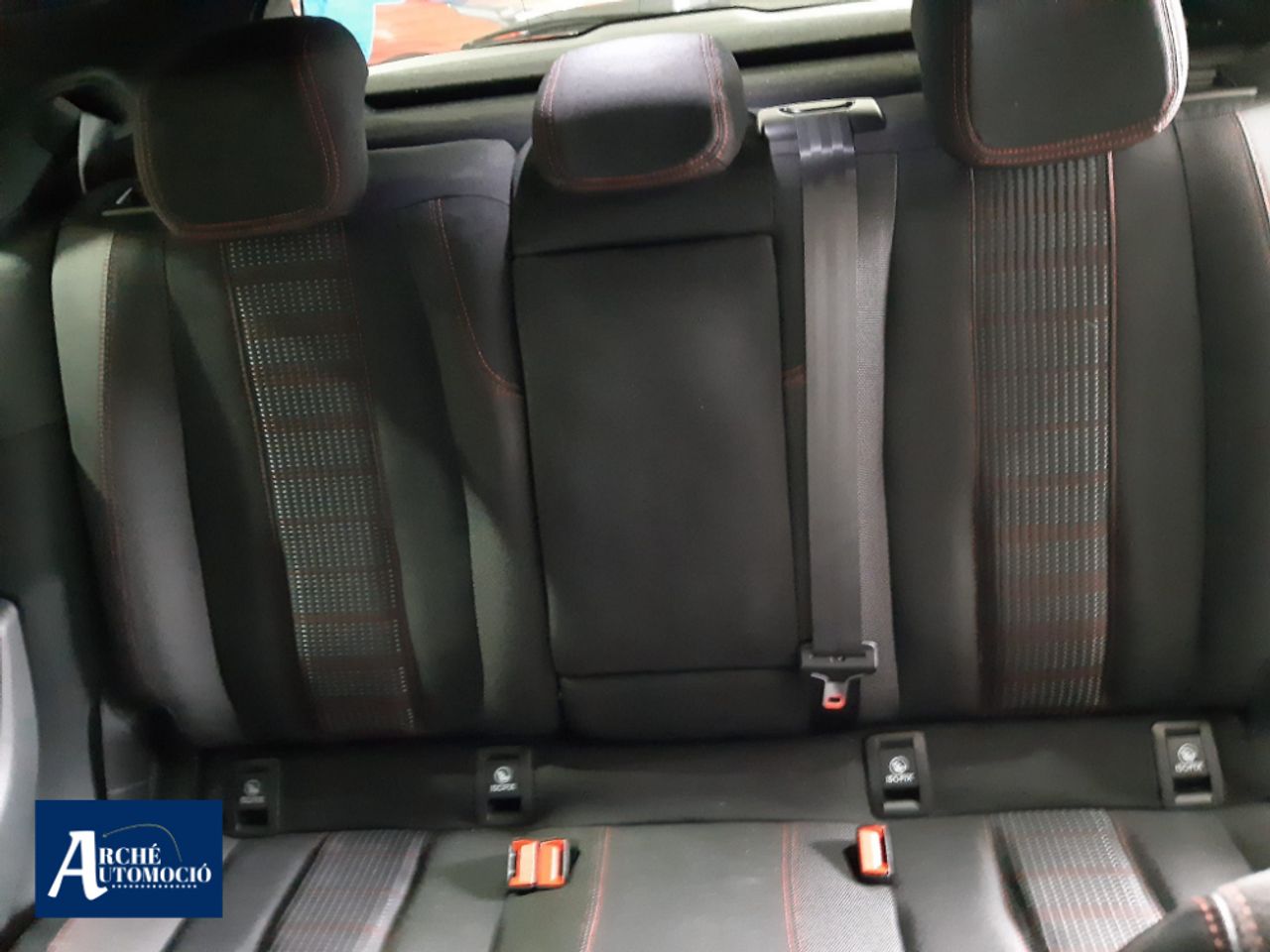 Foto Peugeot 308 8