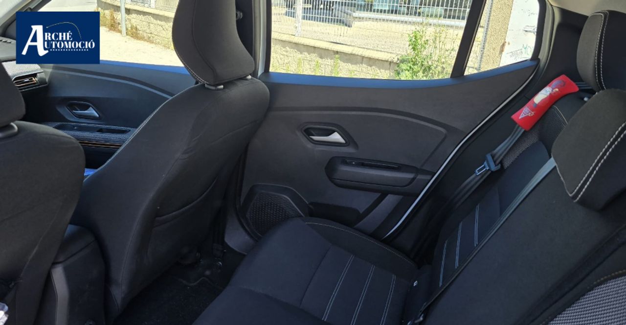 Foto Dacia Sandero 9