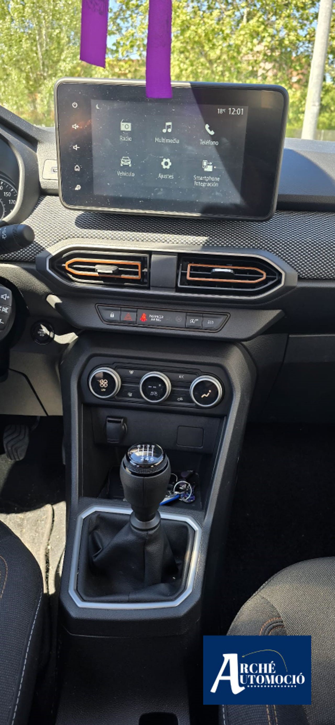 Foto Dacia Sandero 10