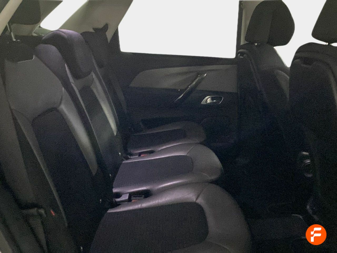 Foto Citroën C4 Picasso 24