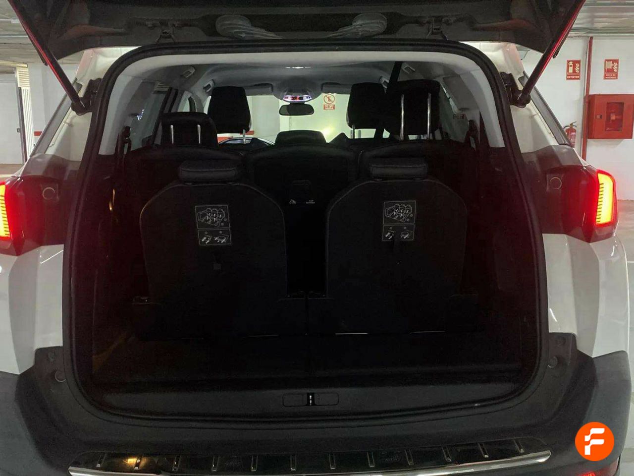 Foto Peugeot 5008 26