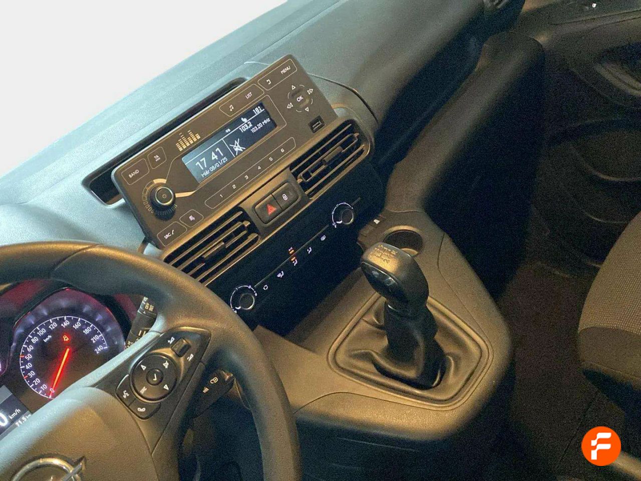 Foto Opel Combo 17