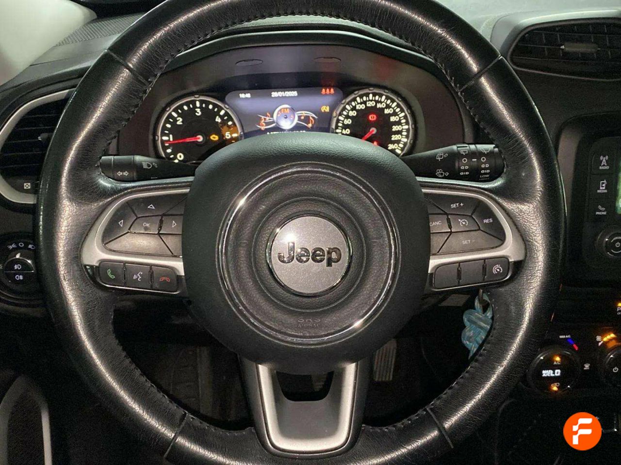 Foto Jeep Renegade 11
