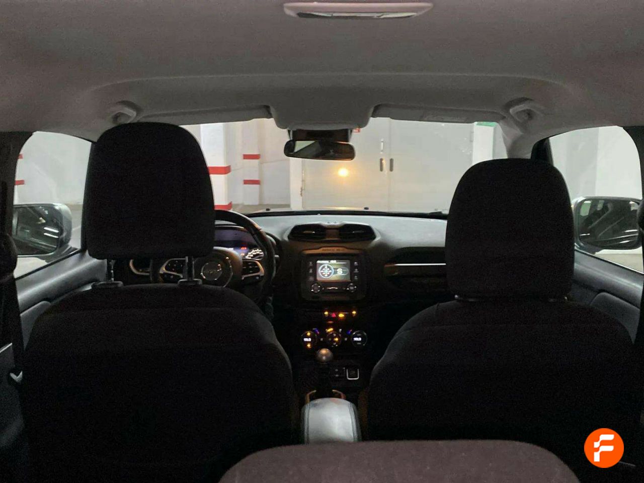 Foto Jeep Renegade 24
