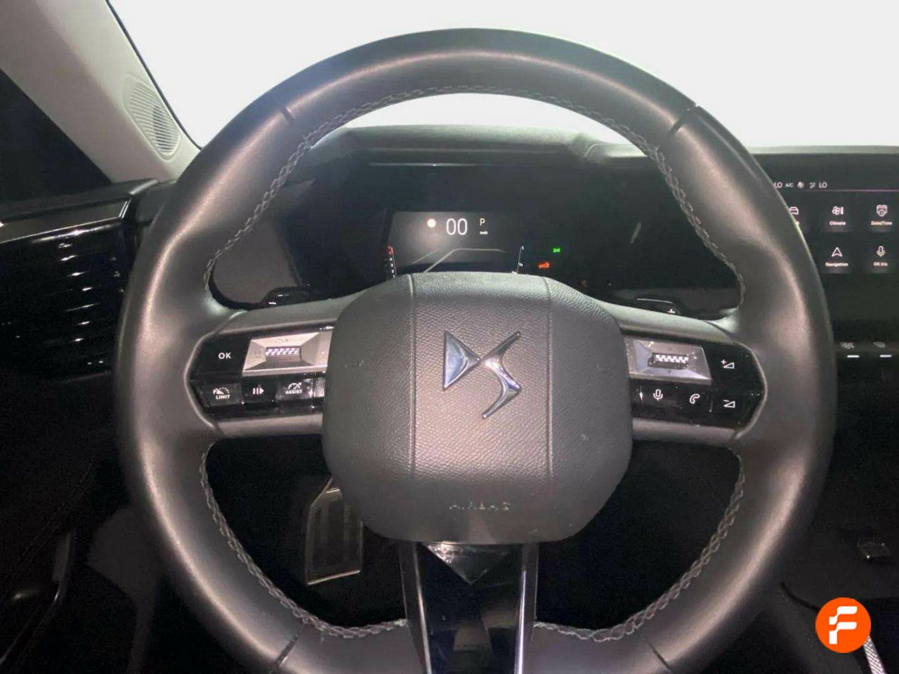 Foto DS Automobiles DS 4 11