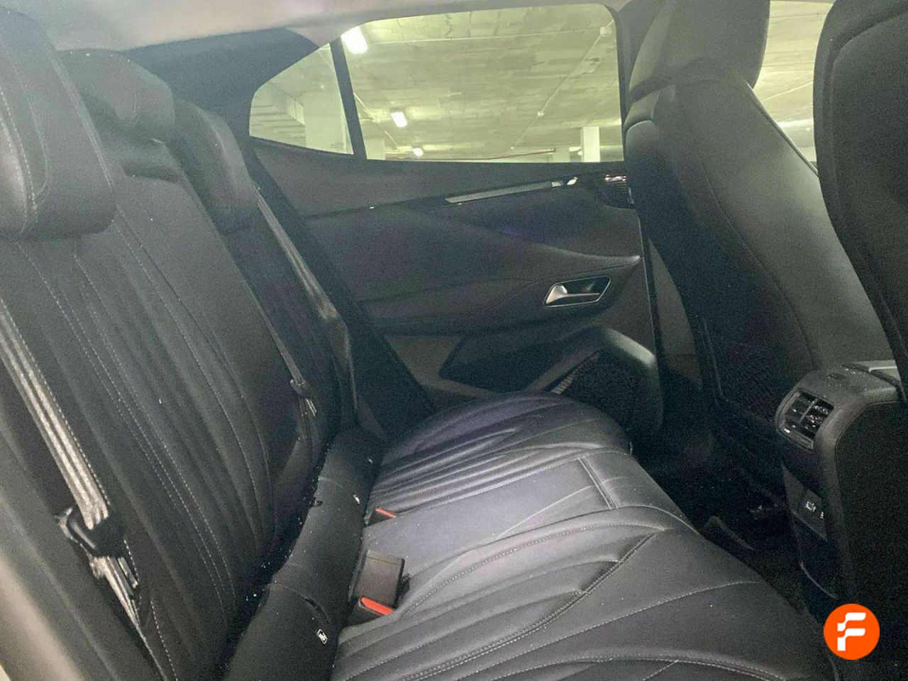 Foto DS Automobiles DS 4 24