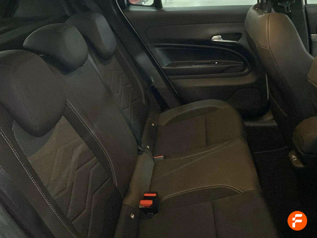 Foto Jeep Avenger 25