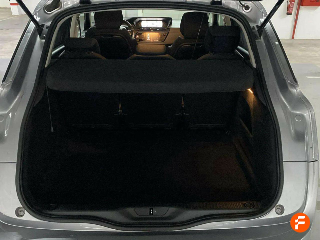 Foto Citroën C4 Picasso 24