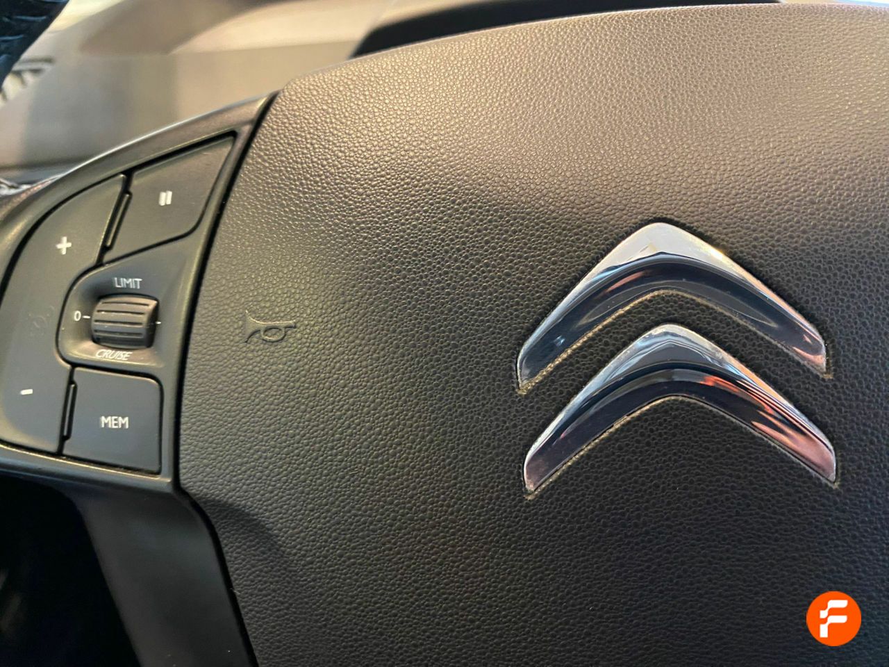 Foto Citroën C4 Picasso 13