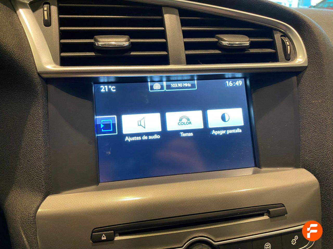 Foto Citroën C4 21
