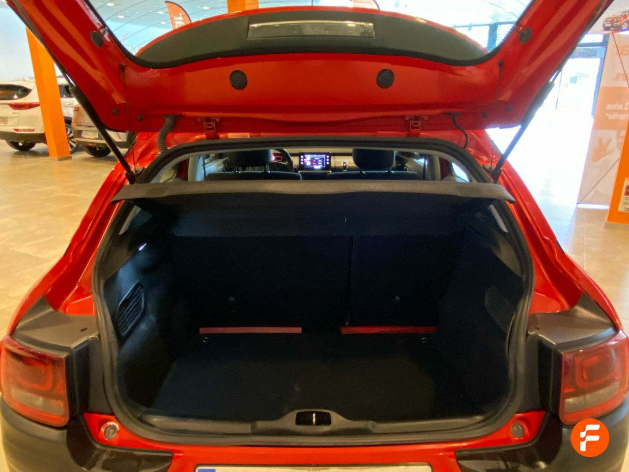 Foto Citroën C4 Cactus 25
