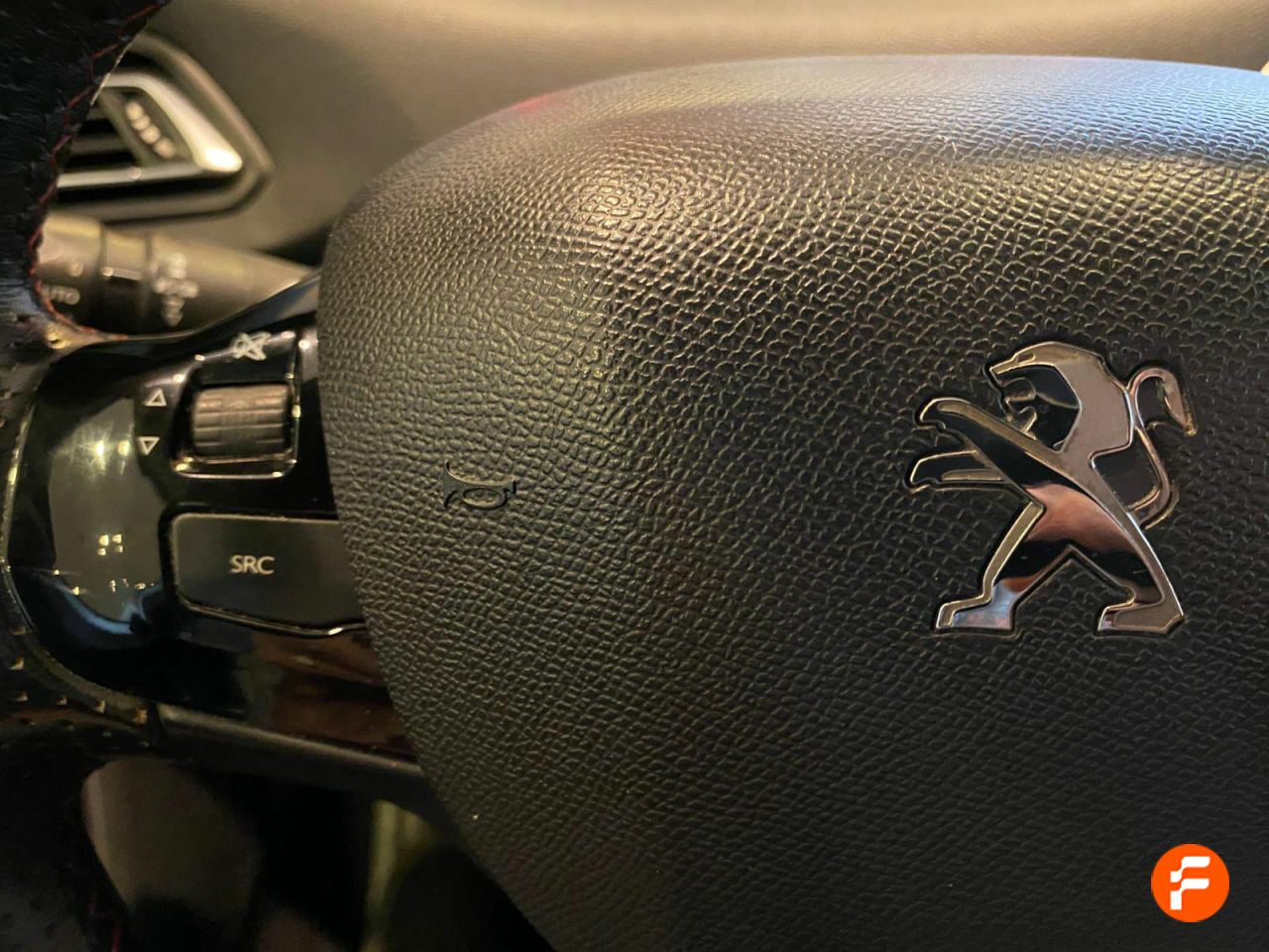 Foto Peugeot 308 12