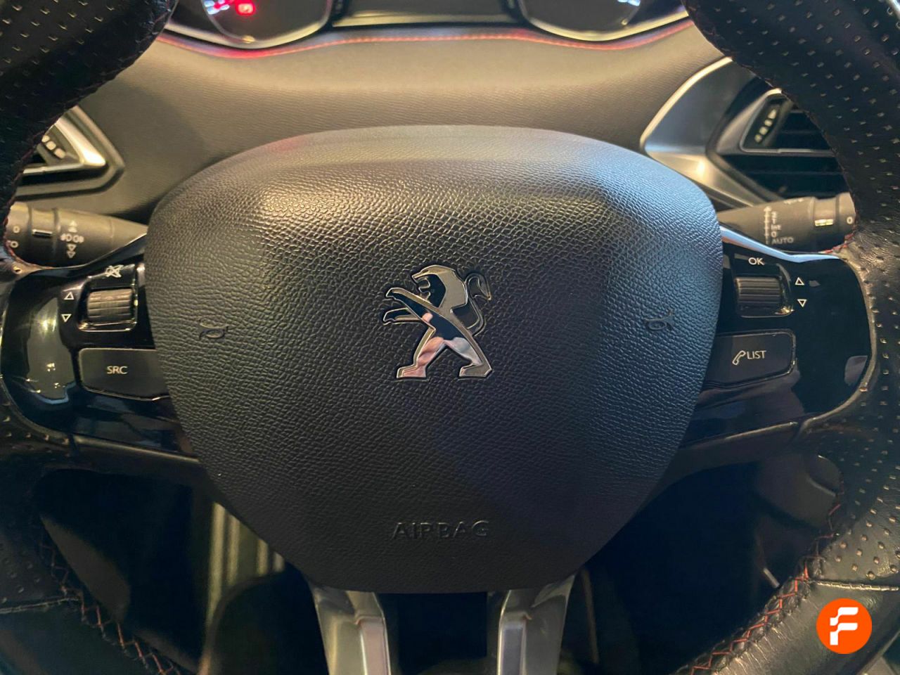 Foto Peugeot 308 13