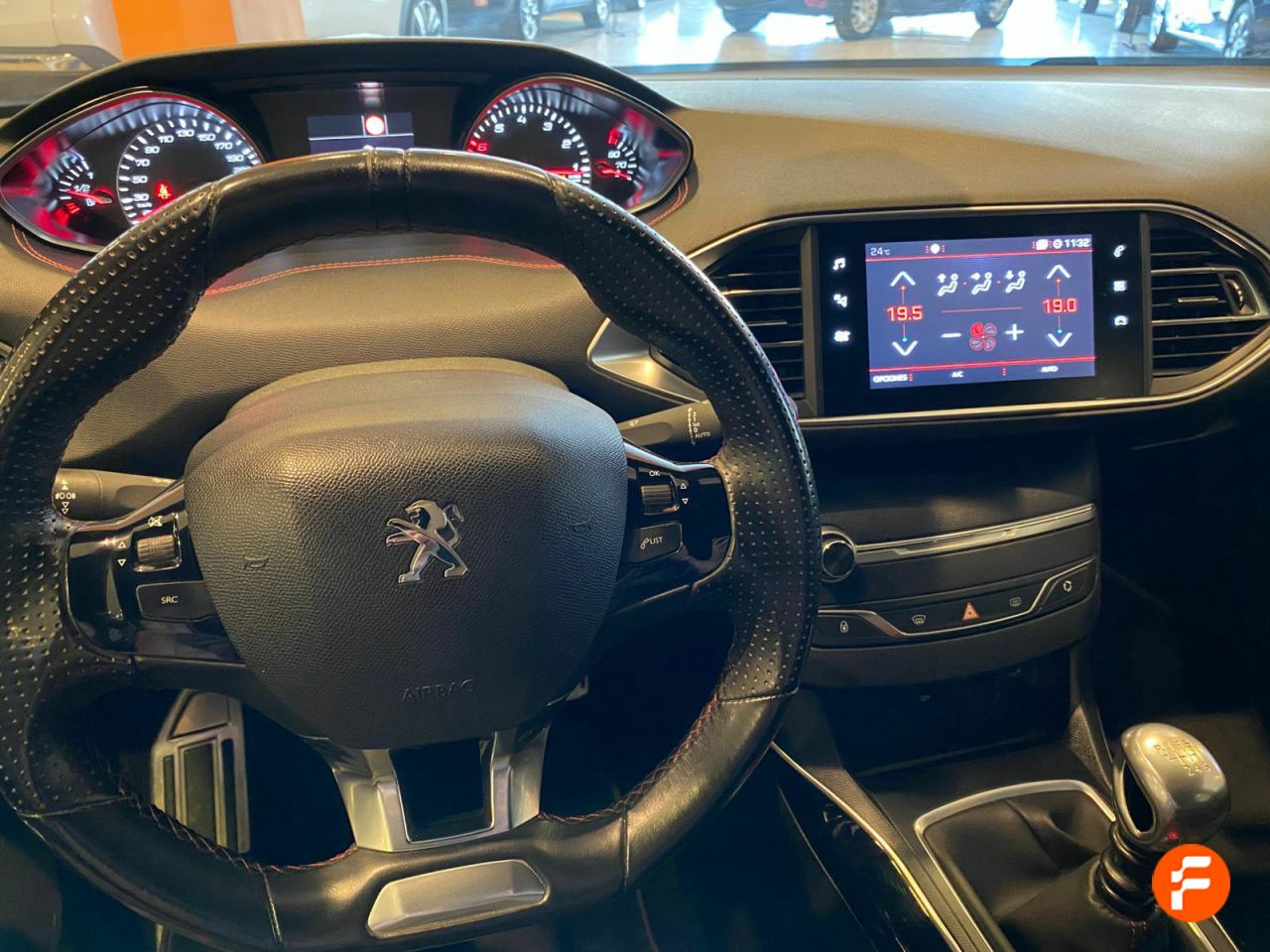 Foto Peugeot 308 16
