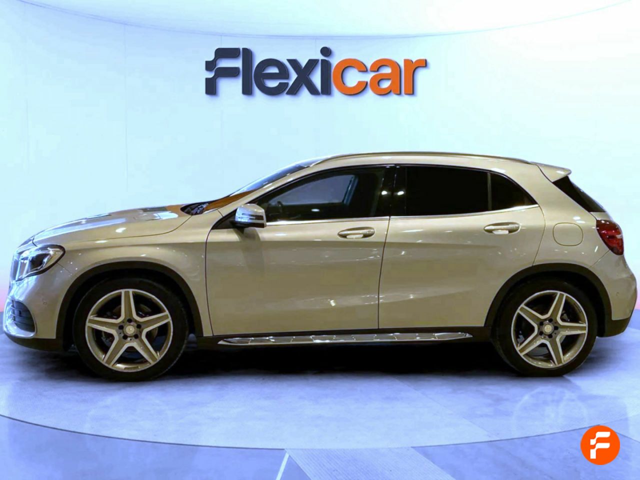 Foto Mercedes-Benz Clase GLA 4