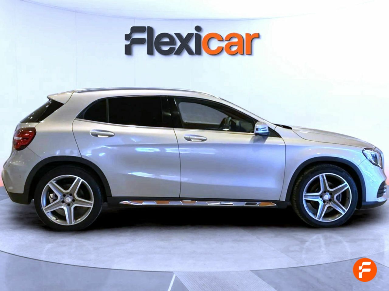 Foto Mercedes-Benz Clase GLA 9
