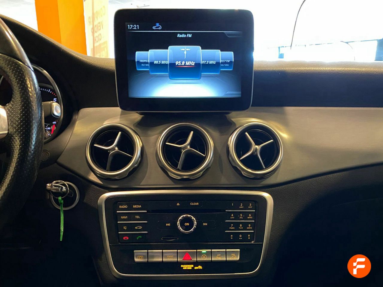Foto Mercedes-Benz Clase GLA 23