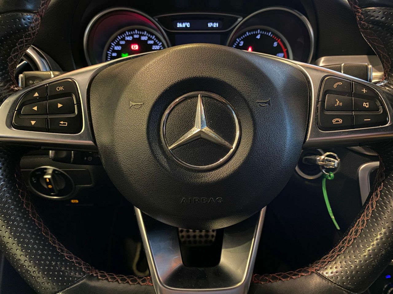 Foto Mercedes-Benz Clase GLA 40