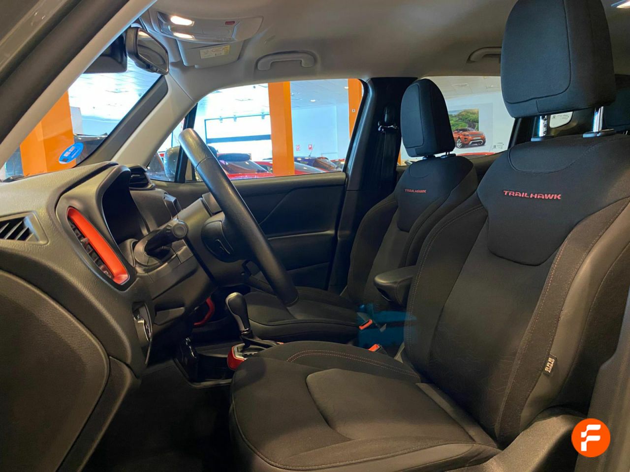Foto Jeep Renegade 11