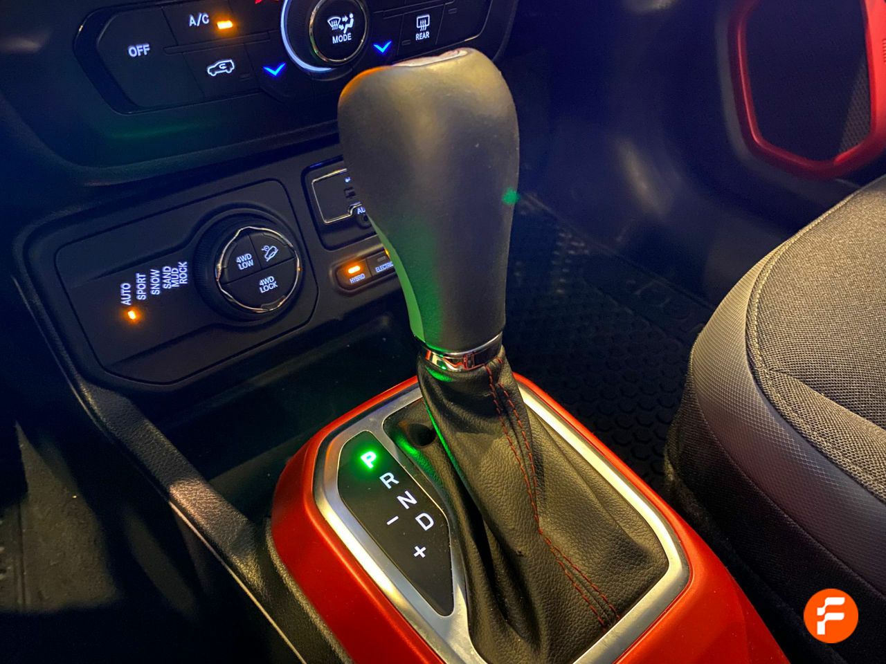 Foto Jeep Renegade 22