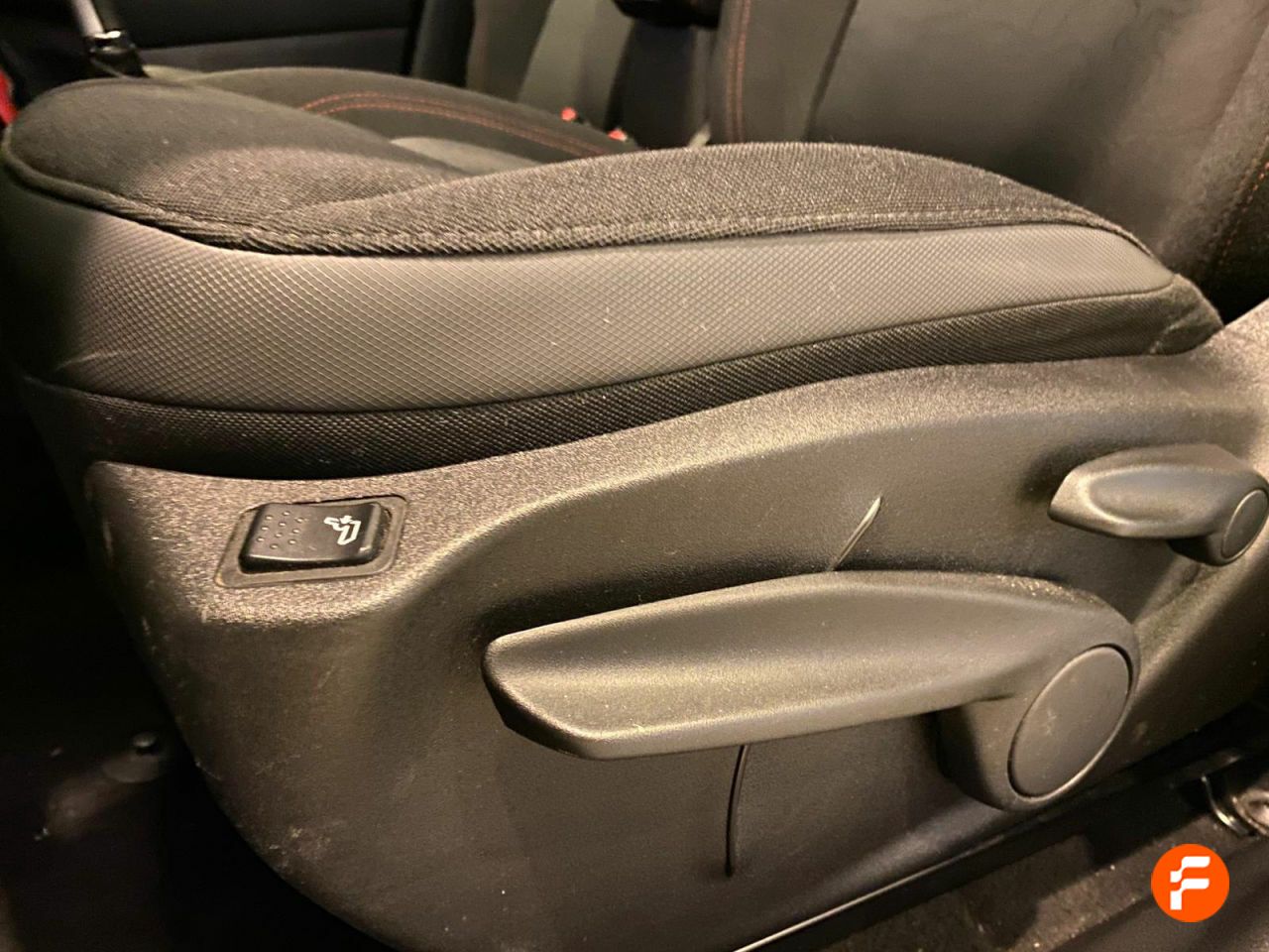 Foto Jeep Renegade 33