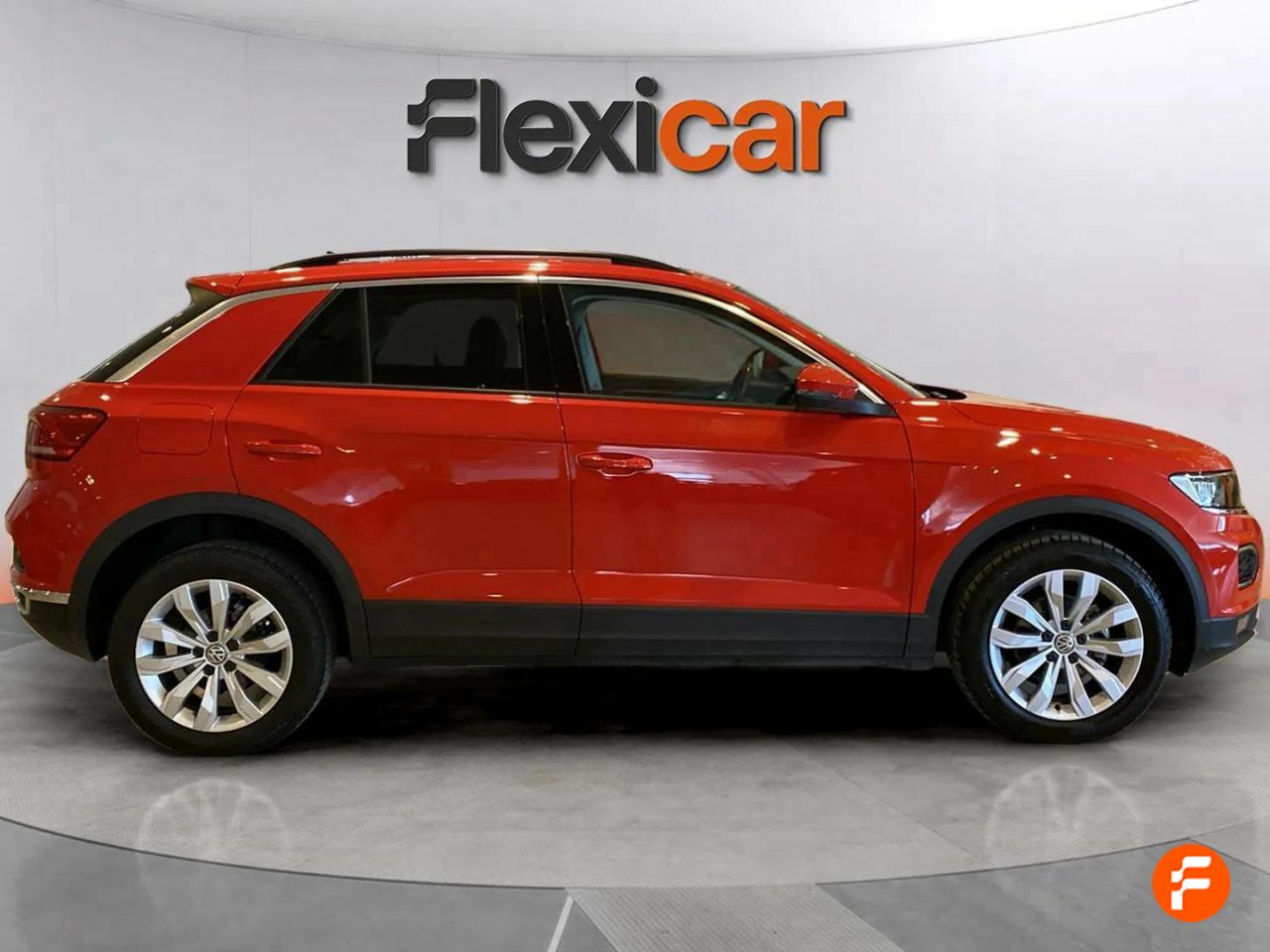 Foto Volkswagen T-Roc 9