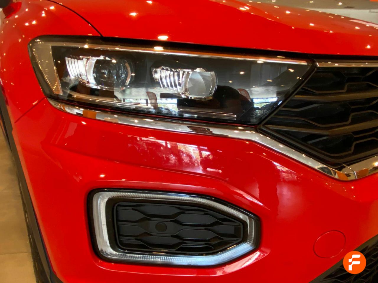 Foto Volkswagen T-Roc 33