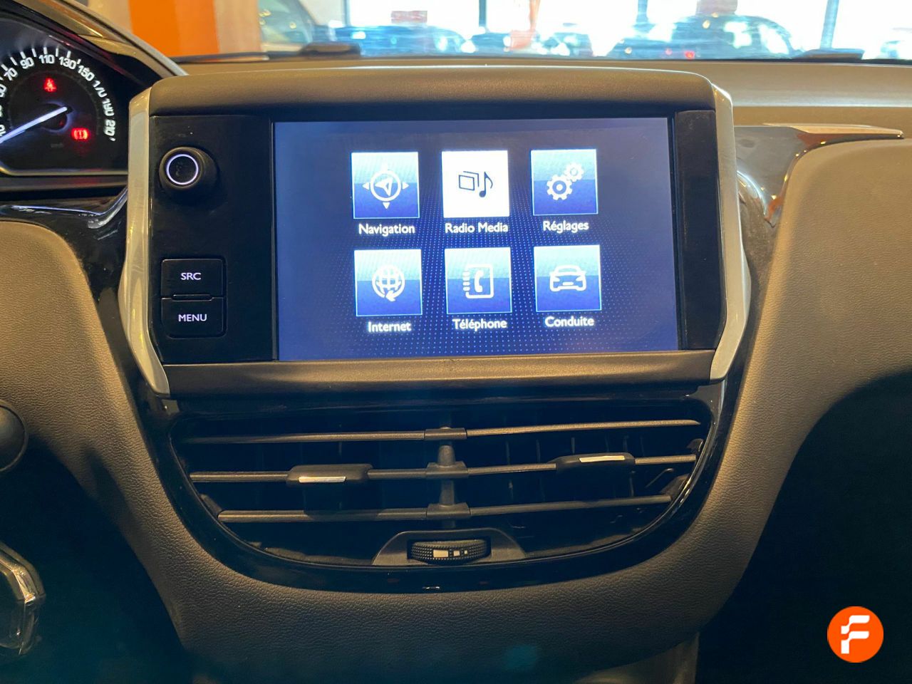 Foto Peugeot 208 15