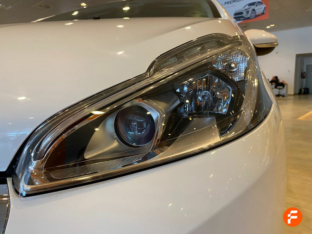 Foto Peugeot 208 27