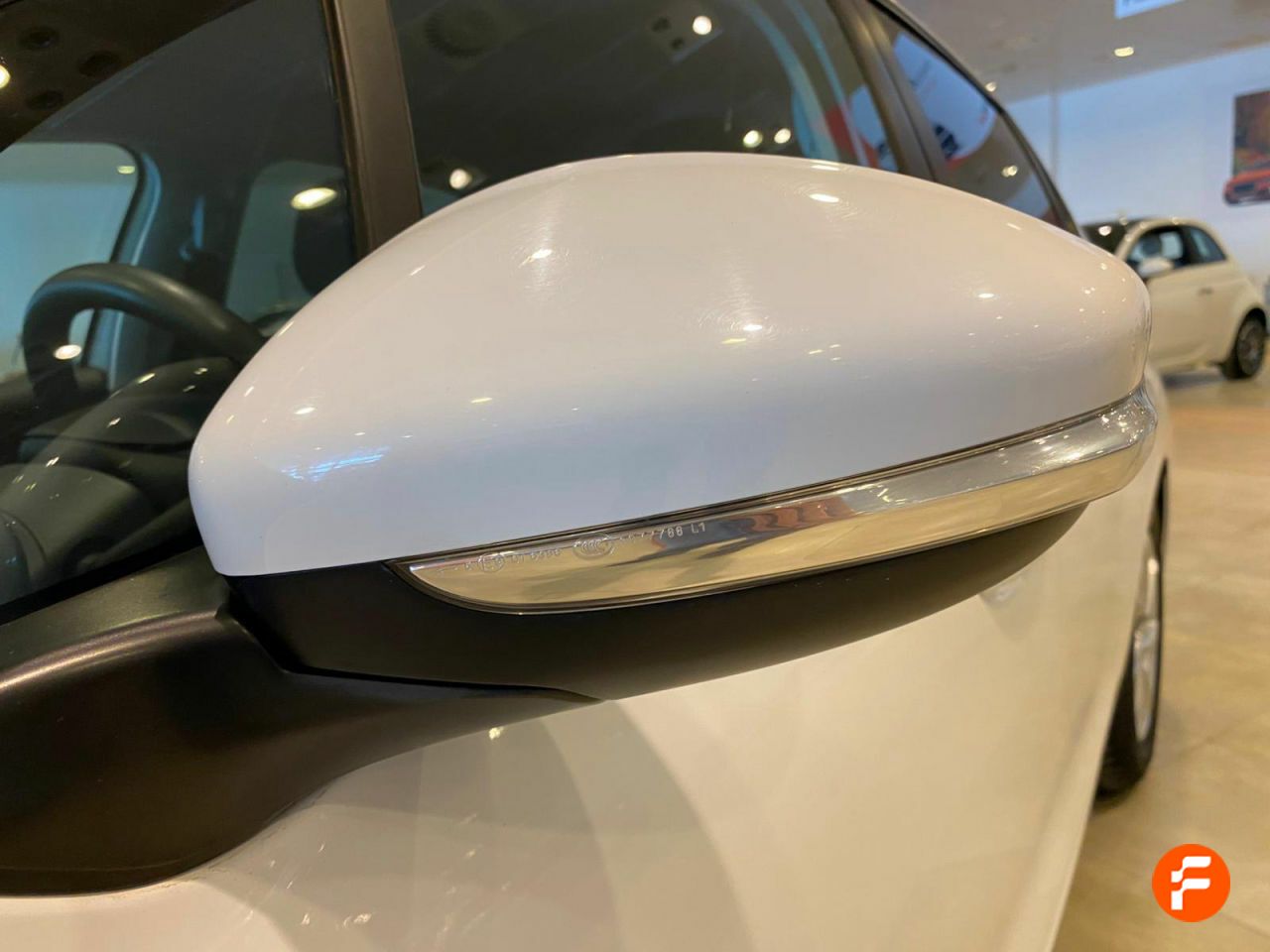 Foto Peugeot 208 35