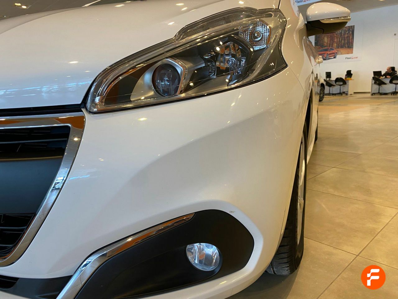 Foto Peugeot 208 37