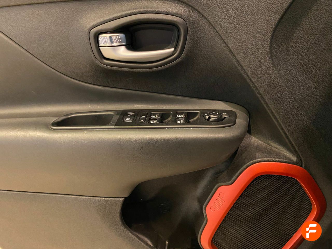 Foto Jeep Renegade 9