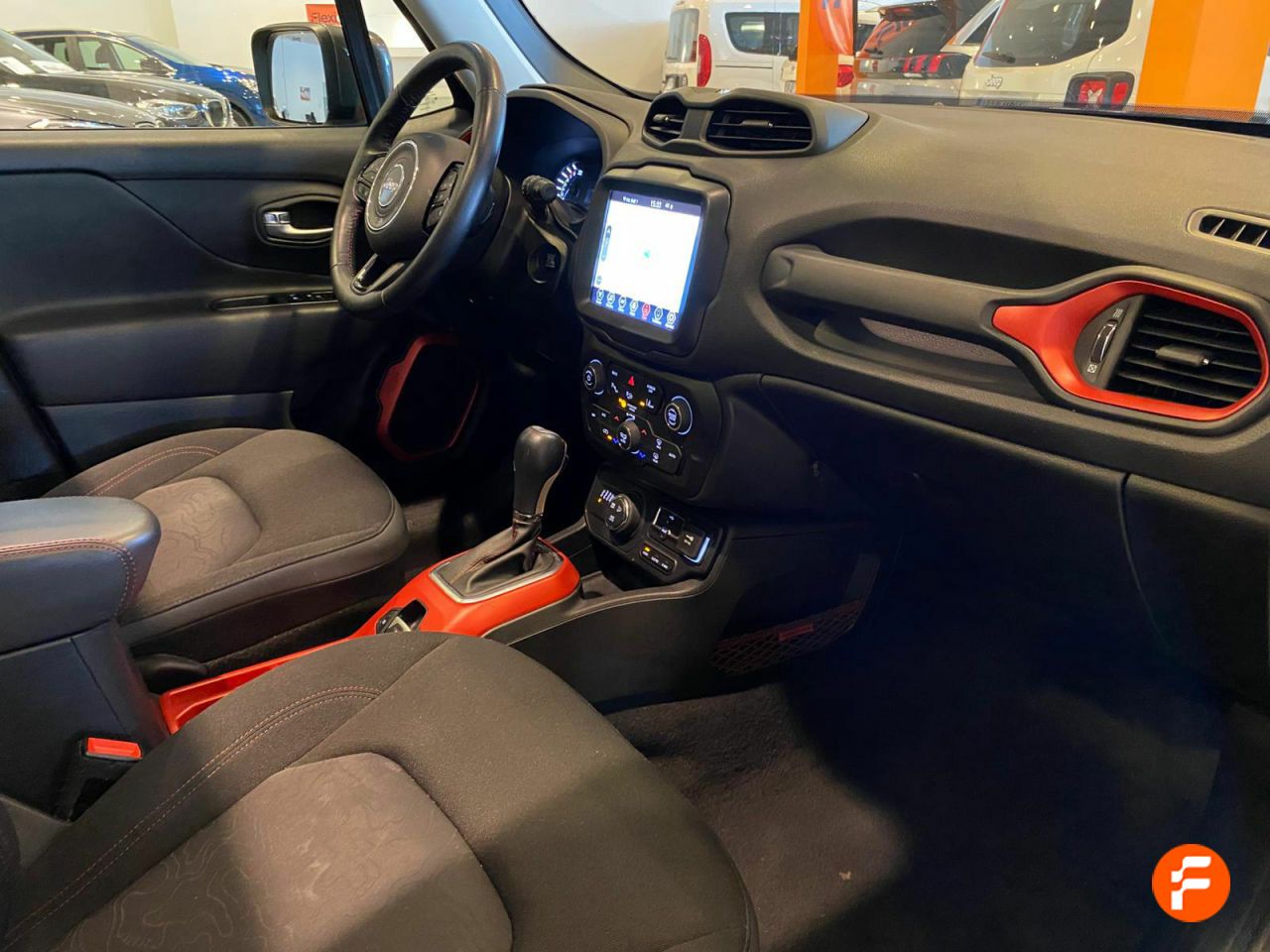 Foto Jeep Renegade 25
