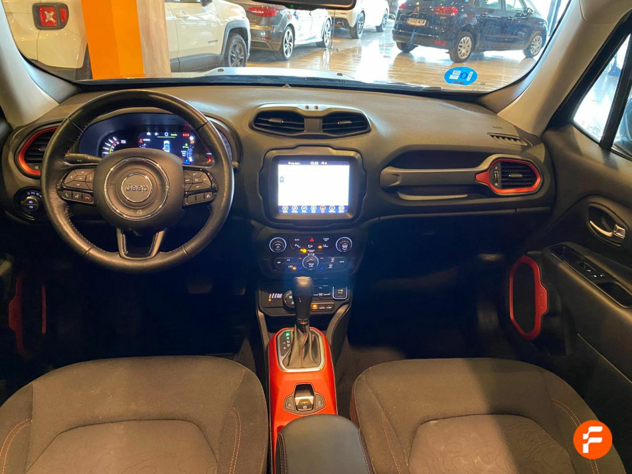 Foto Jeep Renegade 26