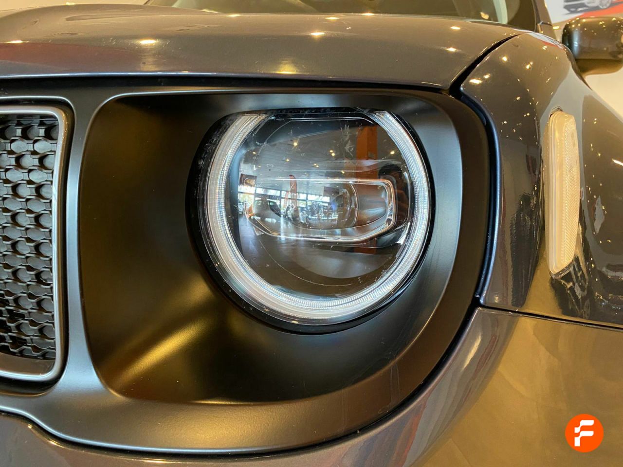Foto Jeep Renegade 40