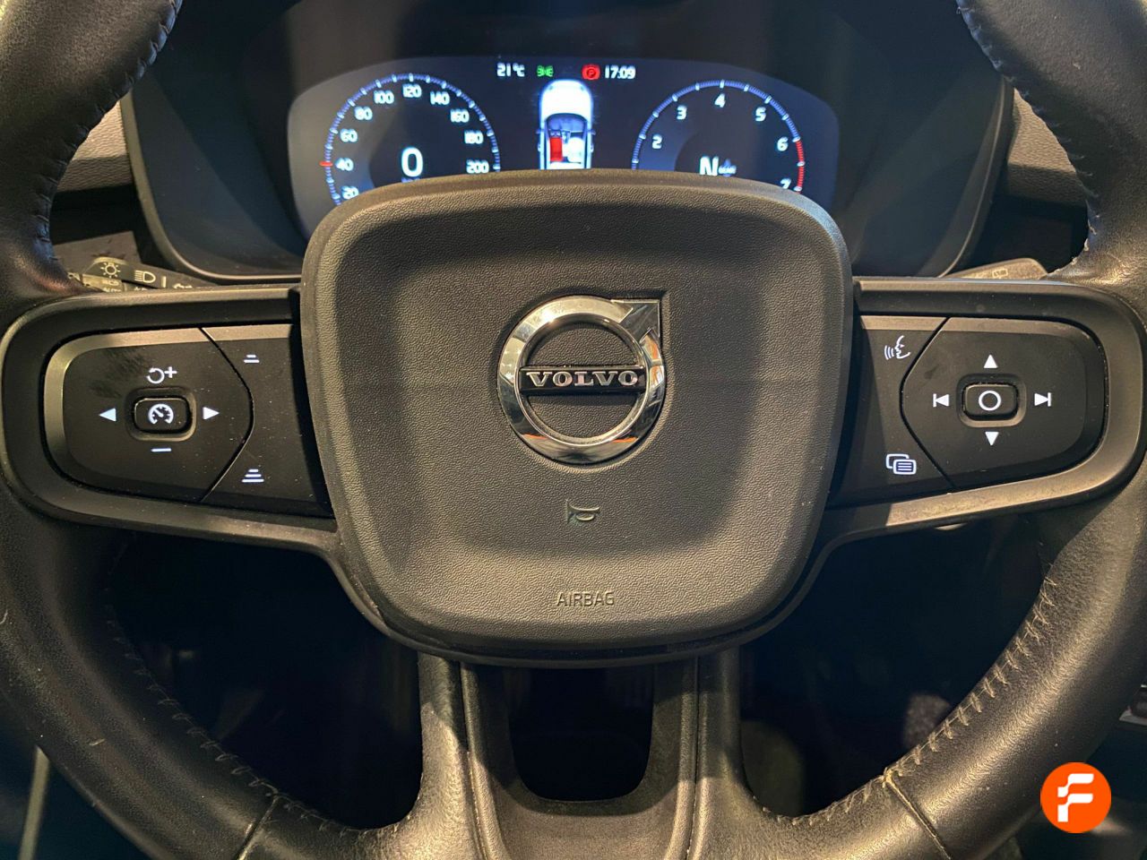 Foto Volvo XC40 14