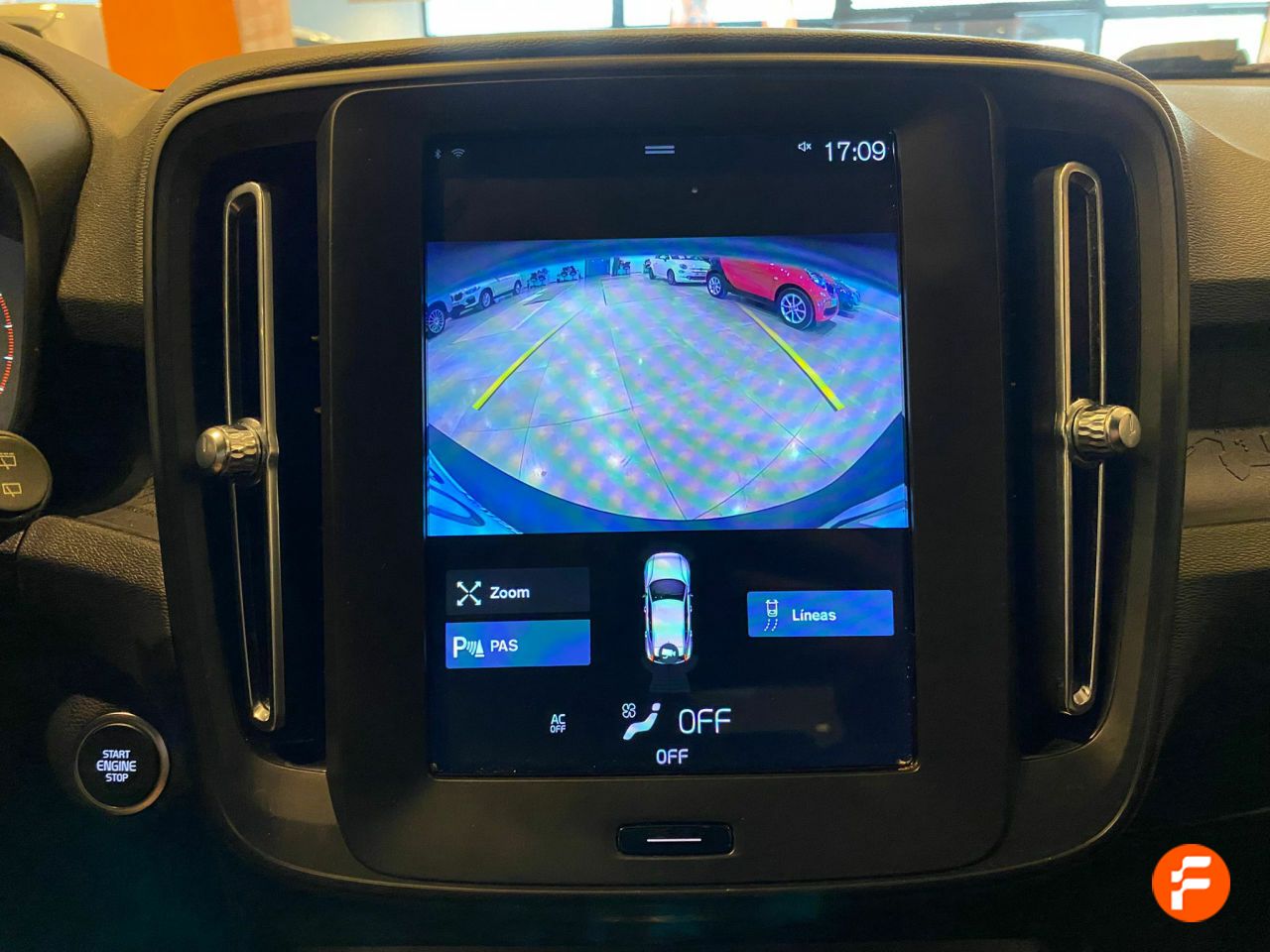 Foto Volvo XC40 19